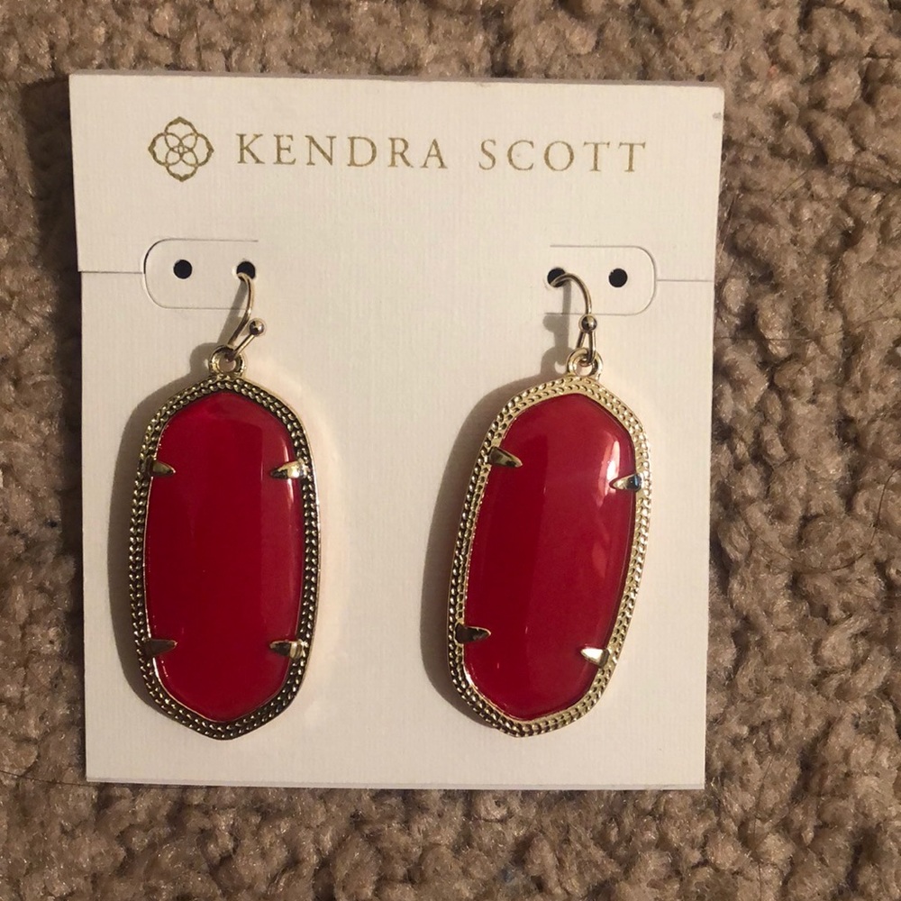 Kendra Scott Elle Drop Earings